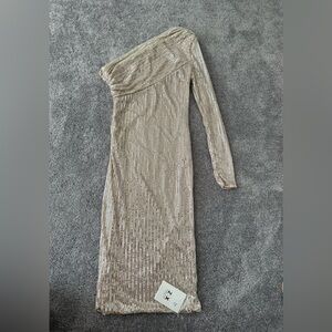 Z.X Sequin Embellished Sequin Bodycon Dress